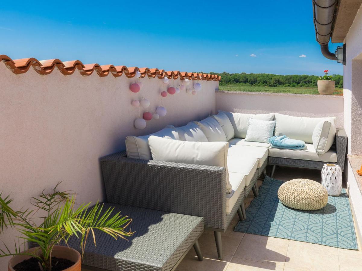 Holiday Home Barbolan By Interhome Medulin Buitenkant foto